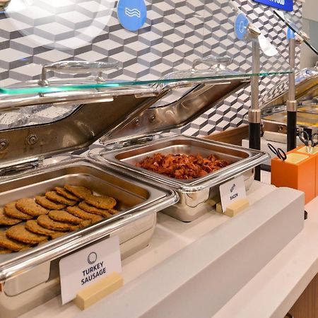 Holiday Inn Express & Suites George - Quincy South By Ihg Екстериор снимка