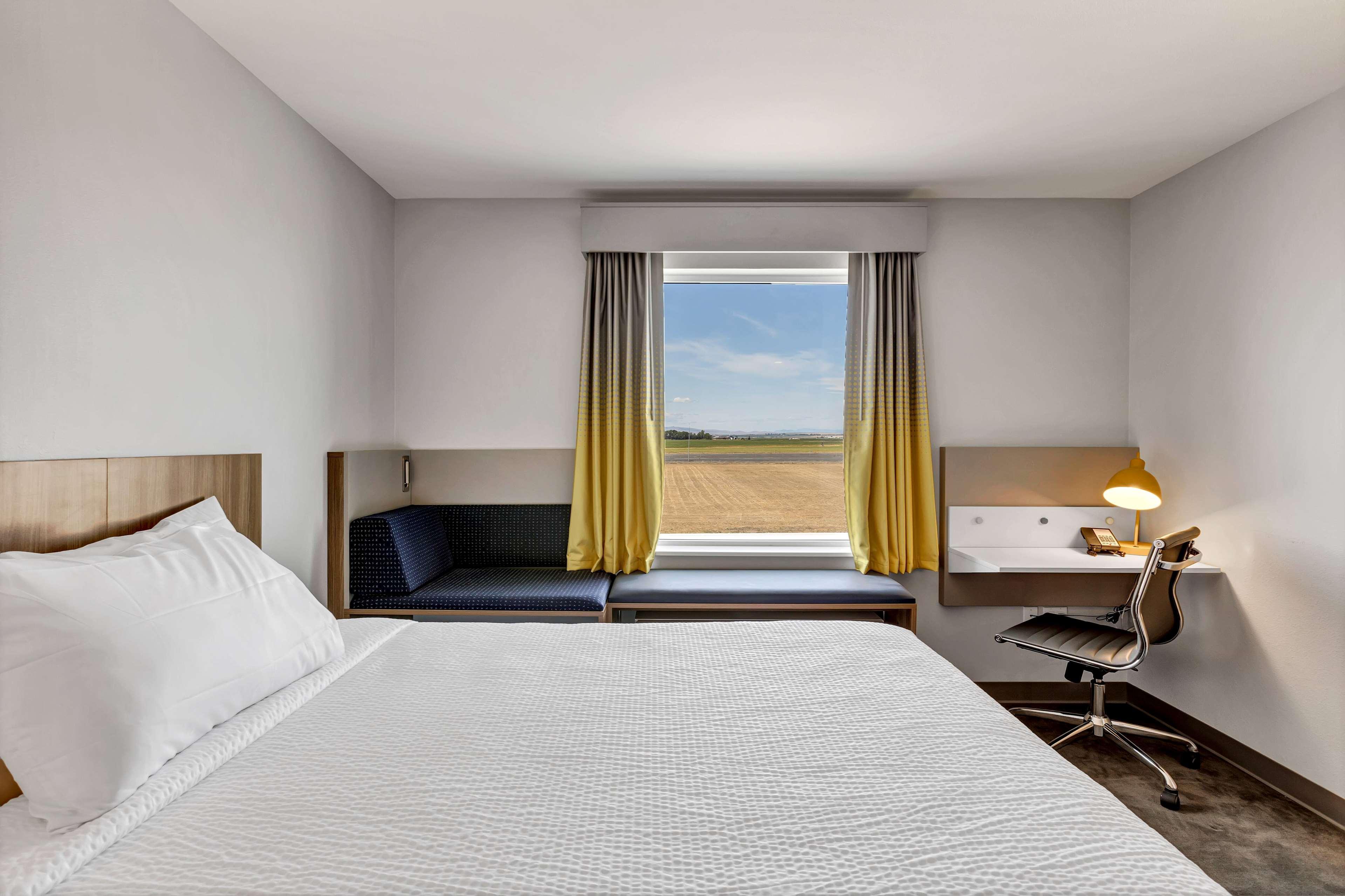 Holiday Inn Express & Suites George - Quincy South By Ihg Екстериор снимка