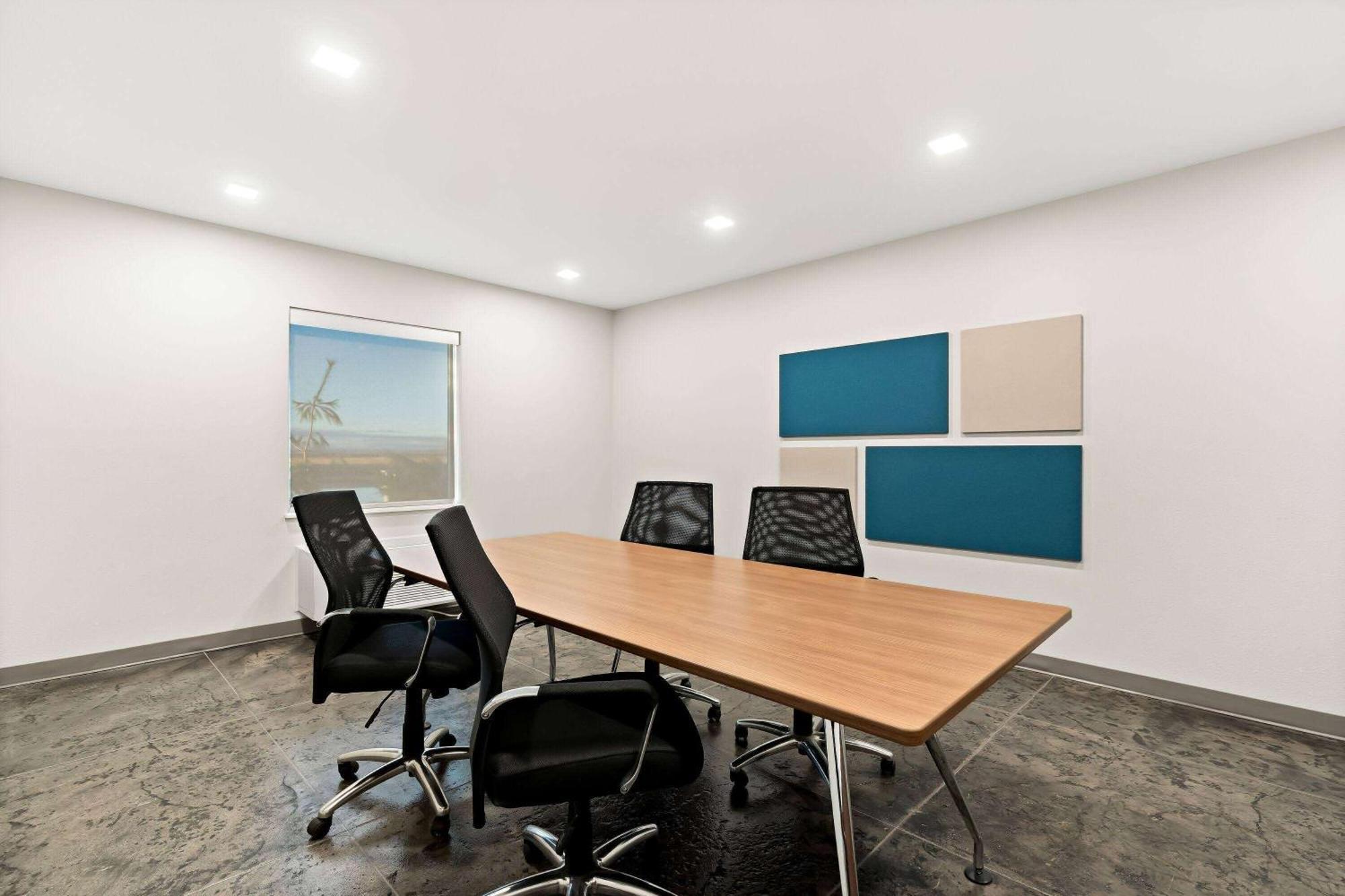 Holiday Inn Express & Suites George - Quincy South By Ihg Екстериор снимка