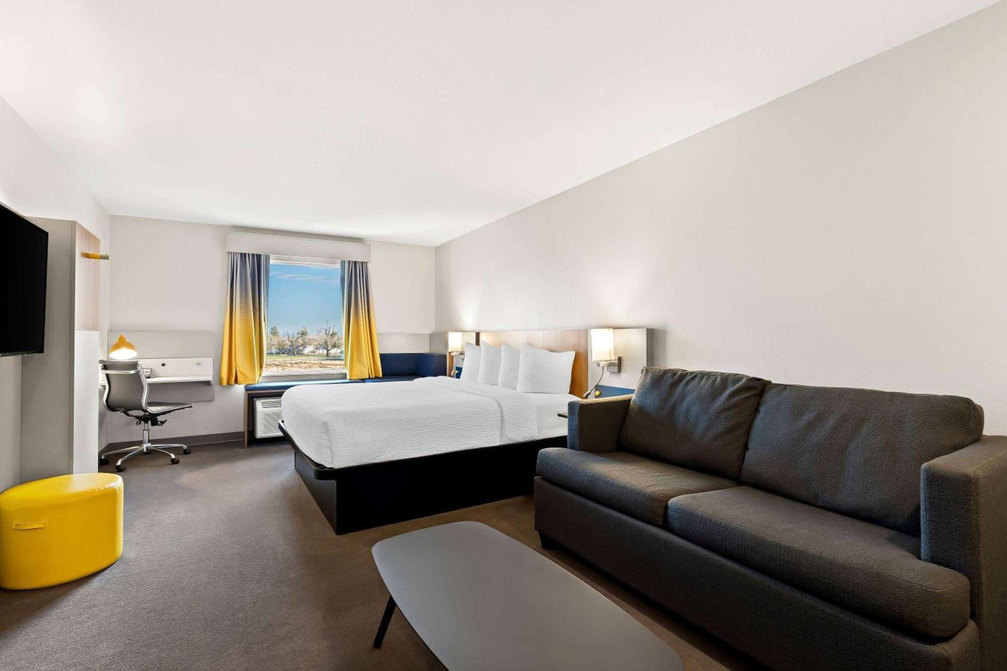 Holiday Inn Express & Suites George - Quincy South By Ihg Екстериор снимка