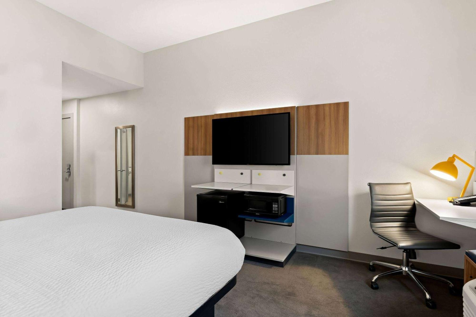Holiday Inn Express & Suites George - Quincy South By Ihg Екстериор снимка