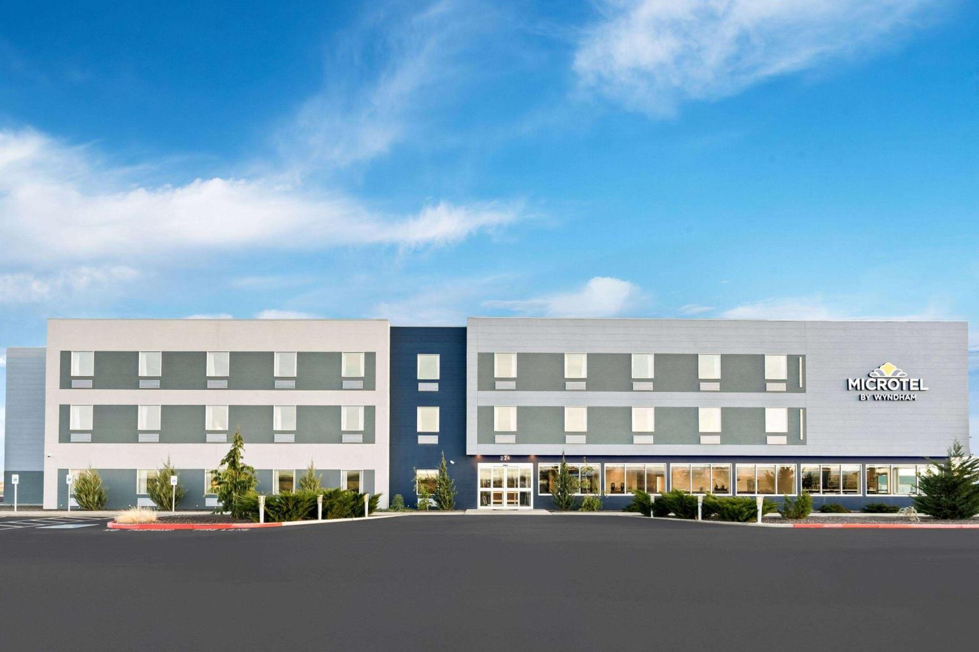 Holiday Inn Express & Suites George - Quincy South By Ihg Екстериор снимка